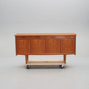 SIDEBOARD, Bröderna Sörheim, Nestum, Norge, 1900-talets andra hälft.