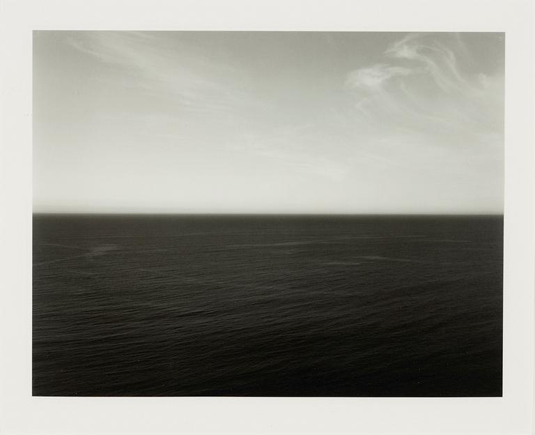 Hiroshi Sugimoto,  "Tasman Sea Ngarupupu", 1990.