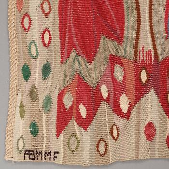 Ann-Mari Lindbom, gift Forsberg, VÄVD TAPET/DRAPERI, "Röd Crocus", gobelängvariant, ca 250,5 x 138,5-143 cm, signerad AB MMF AML.