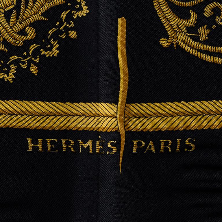 HERMÈS, scarf, 'Les armes de Paris'.