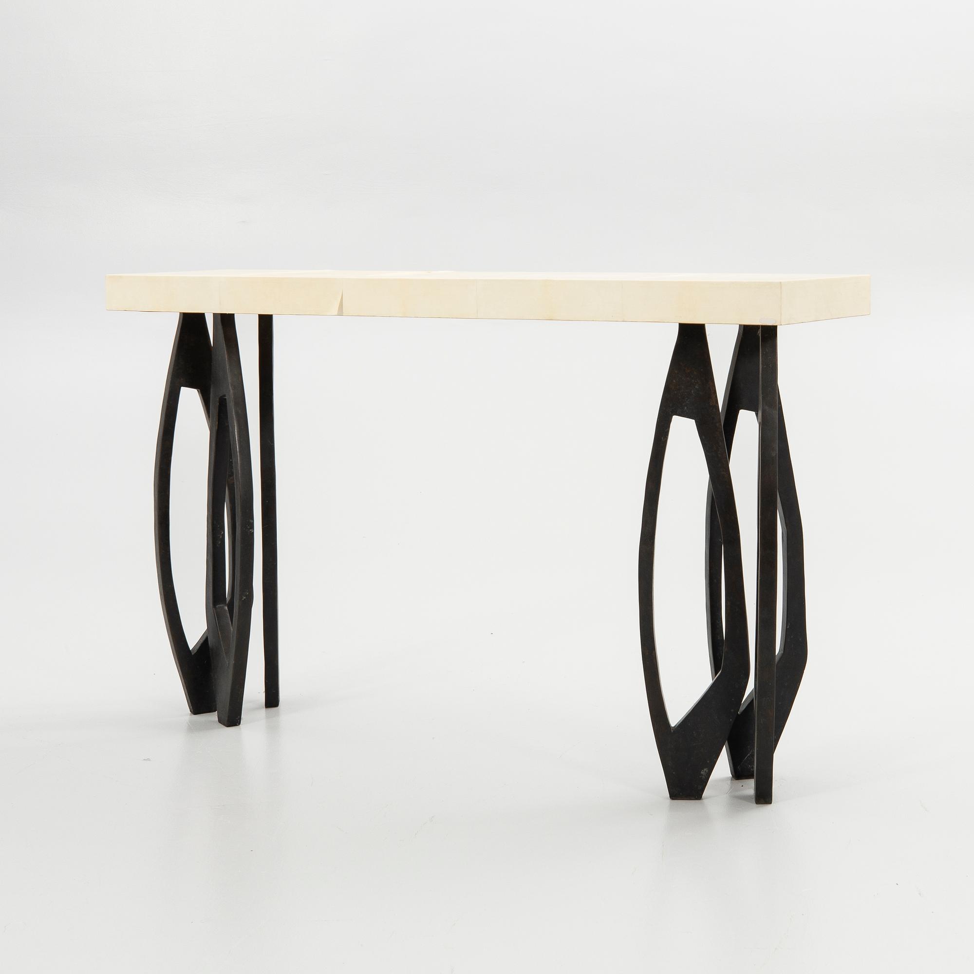 Ria & Youri Augousti, konsolbord, " Lily console", R&Y Augousti, Frankrike, 1900-talets slut.