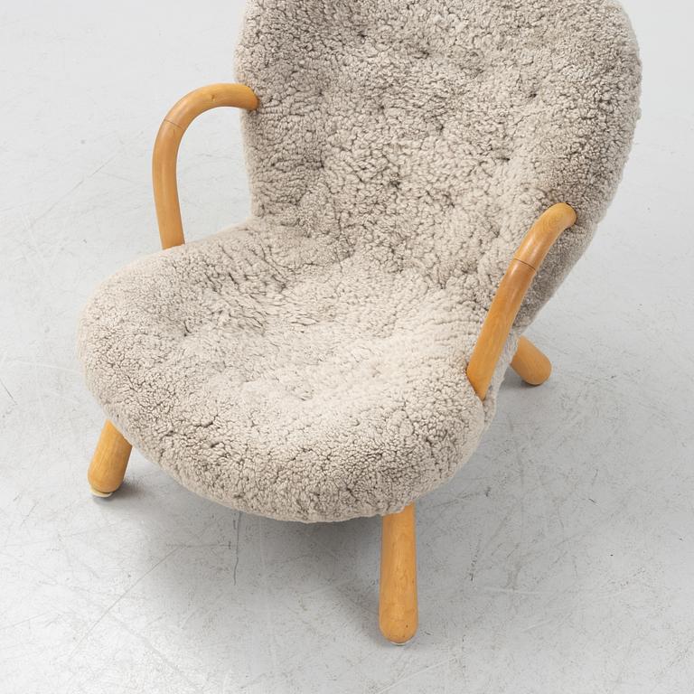 Arnold Madsen, tillskriven, fåtölj "Muslinge/ Clam Chair", Scandinavian Modern, 1940-50-tal.