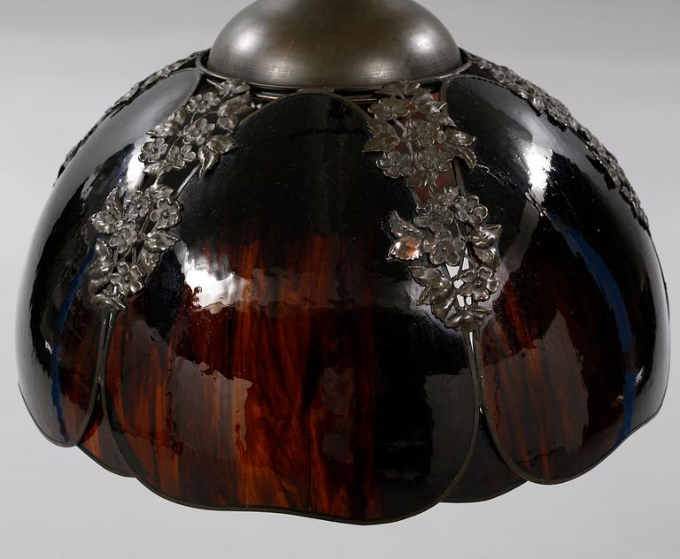 An early 20th century ceiling lamp.