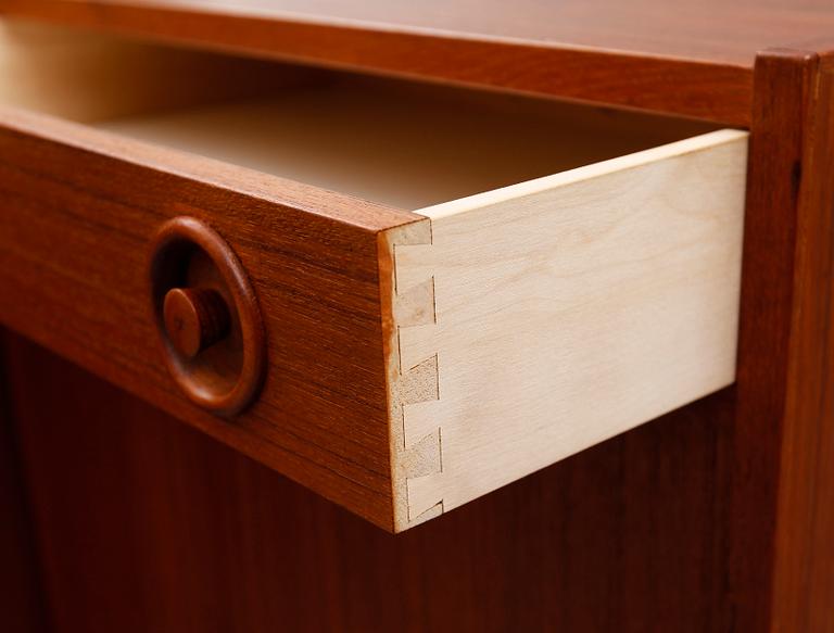SIDEBOARD, 1900-talets andra hälft.