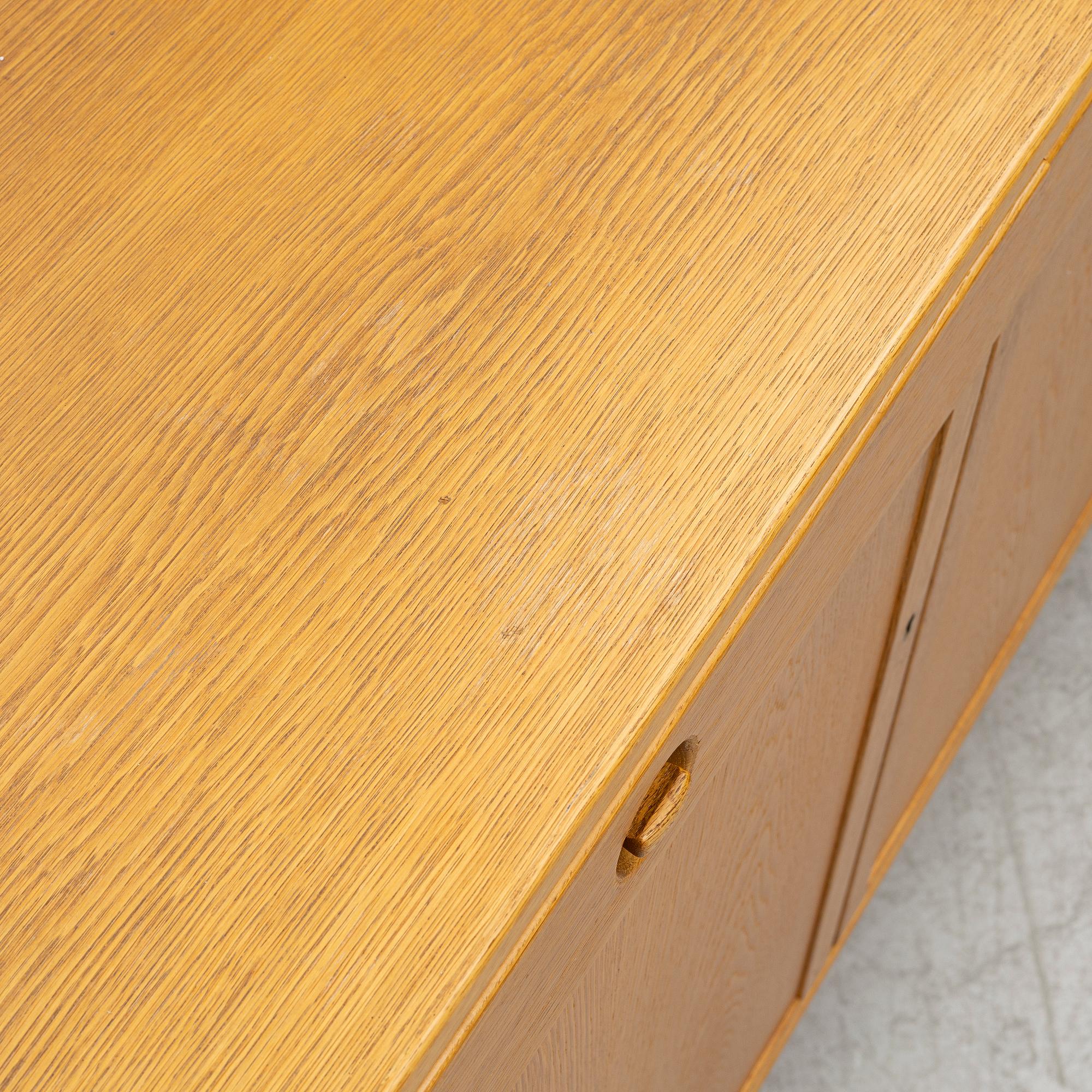 Sideboard, Skaraborgs Möbelindustri AB, Tibro, 1900-talets andra hälft.