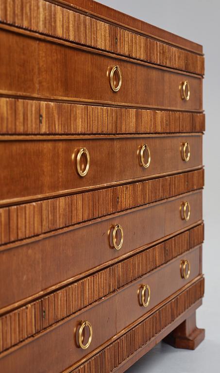 Oscar Nilsson, attributed to, a mahogany chest of drawers, Sweden 1930's.