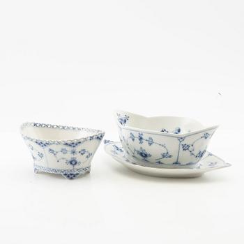 Service "Musselmalet Full Lace and Half Lace" 57 pcs Royal Copenhagen Denmark porcelain, second half of the 20th century.