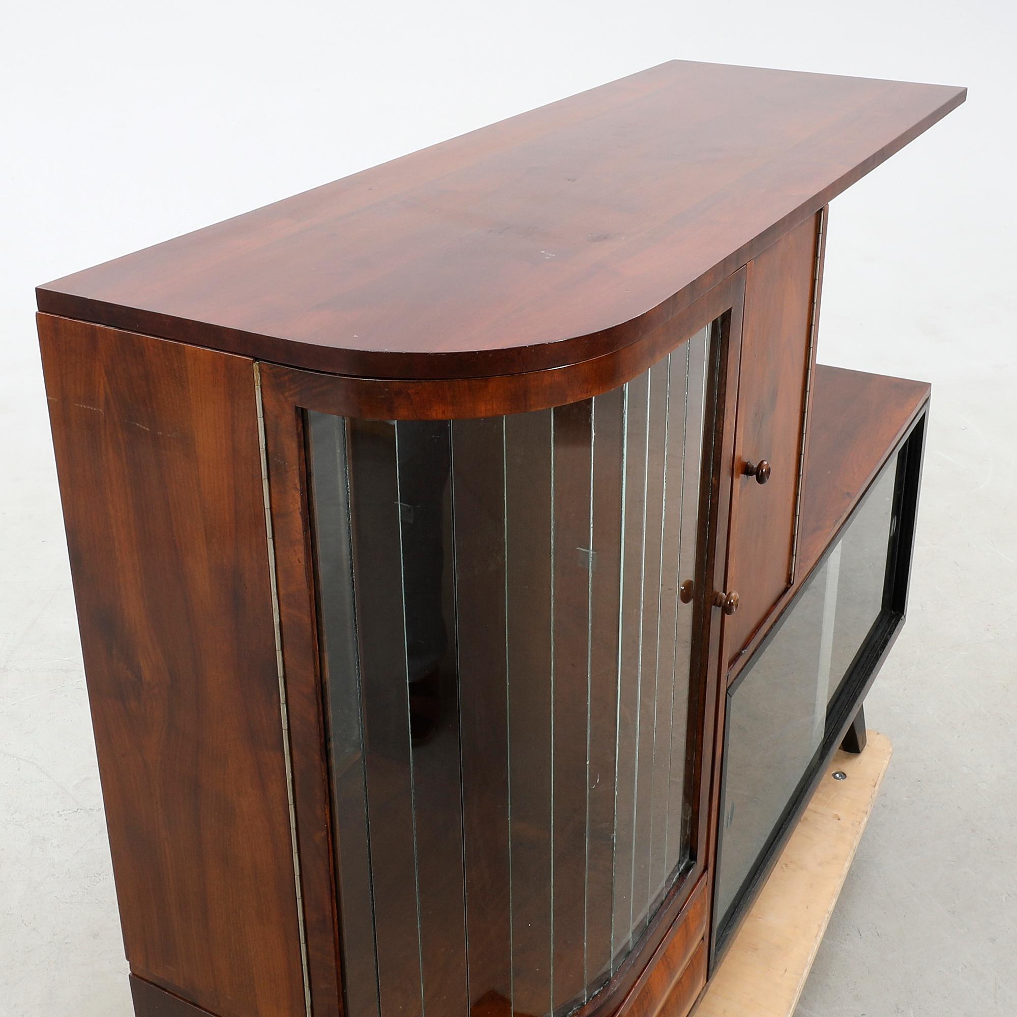 Skåp/sideboard Art Deco 1930/40-tal.