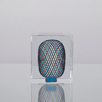 ÅRSKUB, glas, signerad Oiva Toikka, Notsjö 1994, numrerad 614/2000.