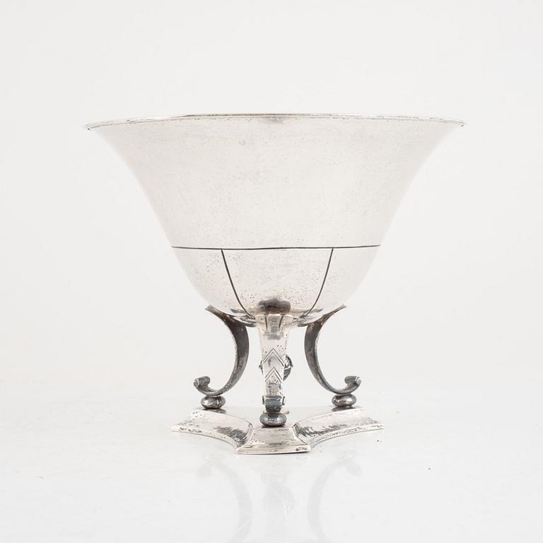 A Swedish Silver Bowl, mark of CG Hallberg, Stockholm 1926.