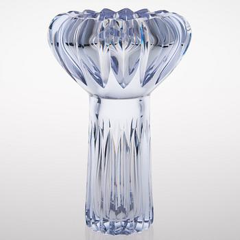 An Ulpukka (Water Lily) glass vase, signed Aimo Okkolin Riihimäen Lasi Oy.