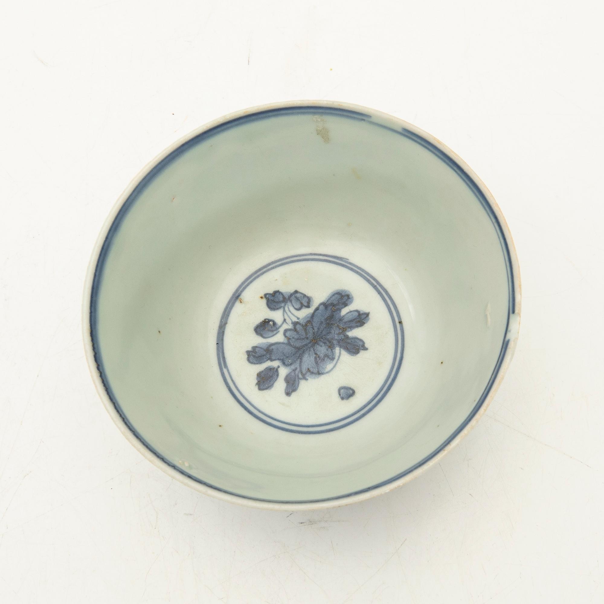 Bowl and plate, porcelain, Ming dynasty, China, 1368-1643.