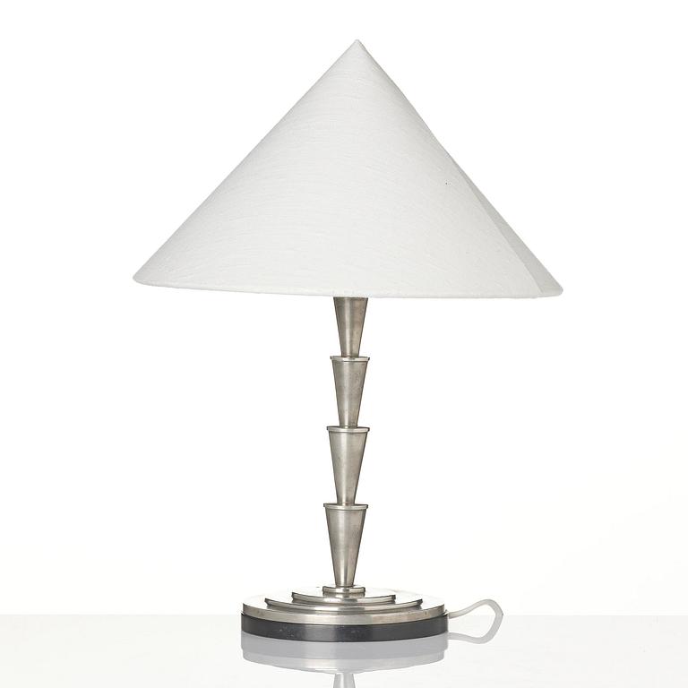 Sylvia Stave, attributed to, a rare table lamp model "5117", C.G. Hallberg, Stockholm, 1930s.