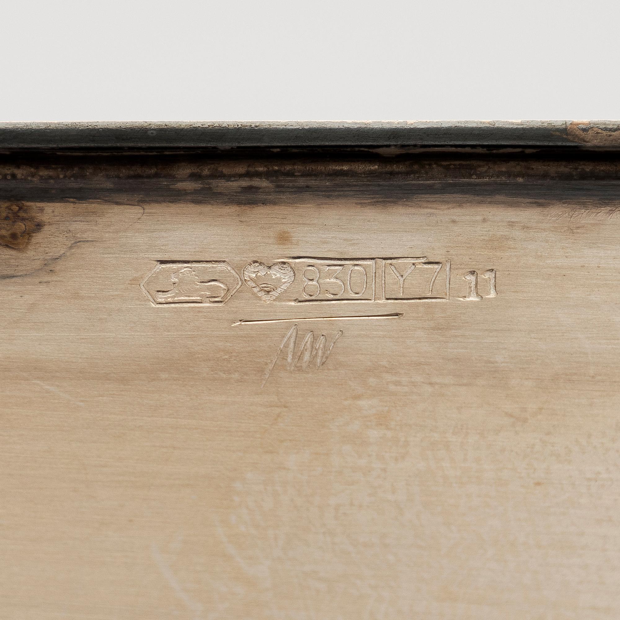 Tapio Wirkkala, A silver lidded box, Kultakeskus, Hämeenlinna 1976.