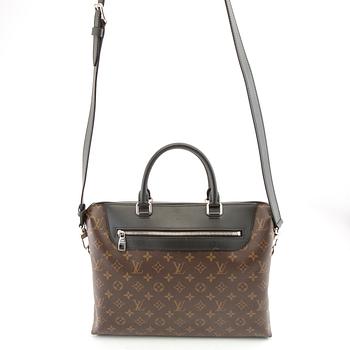 Louis Vuitton, "Porte Documents Jour" bag Spain 2021.