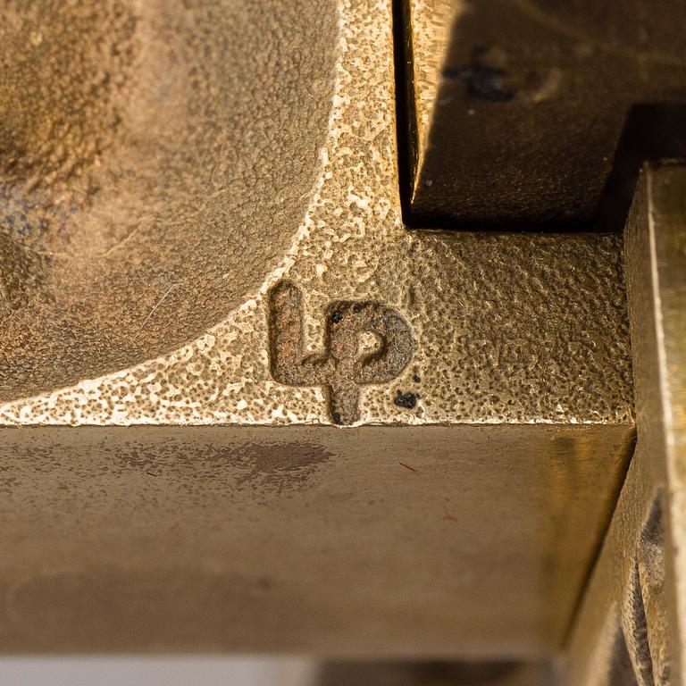 Laila Pullinen, sculpture / medal, bronze, signed LP, numbered  13473.