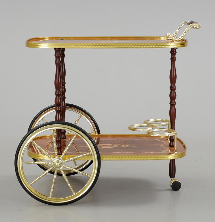 SERVERINGSVAGN, 1900-talets andra hälft.