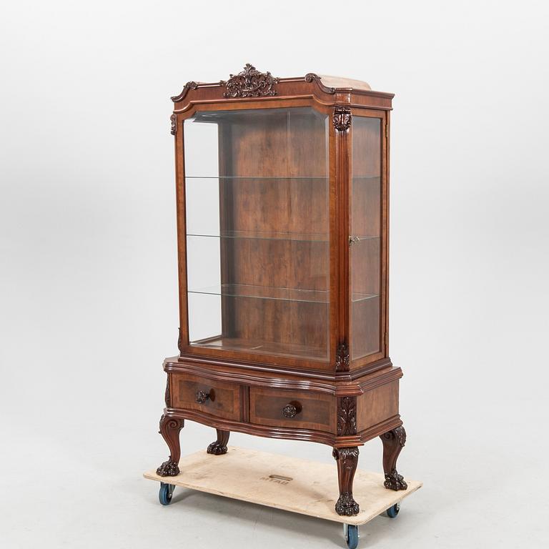 Display Cabinet in Louis XV Style, Mid/Late 20th Century.