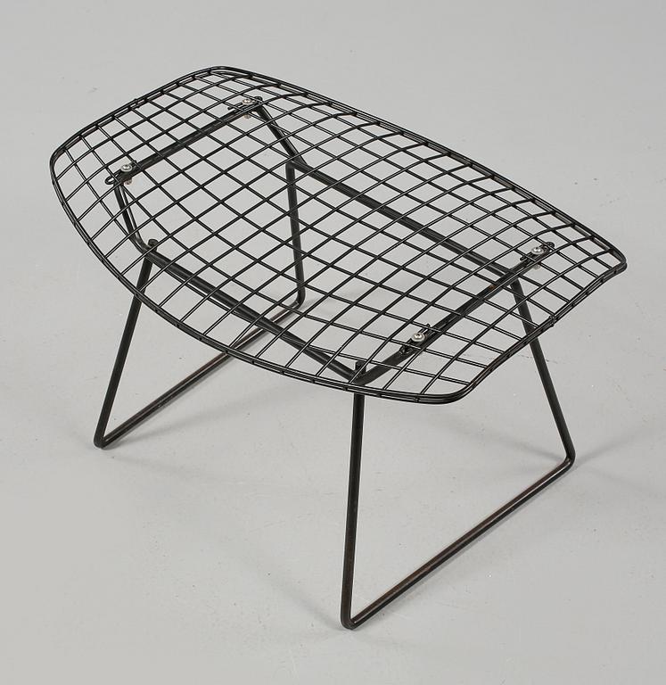 FOTPALL, Harry Bertoia, 1900-talets andra hälft.