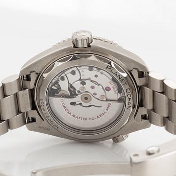 Omega, Seamaster, Planet Ocean 600M, Co-Axial, Chronometer, wristwatch, 43.5 mm.