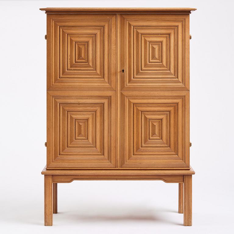 Oscar Nilsson, attributed to, a Swedish Modern oak cabinet, 1940s.