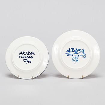 Ulla Procopé, a 46-piece set of 'Valencia' porcelain dinnerware for Arabia.