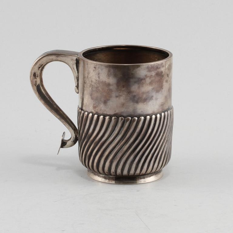 MUGG, silver, C.G Hallberg, 1897. Vikt 145 g.