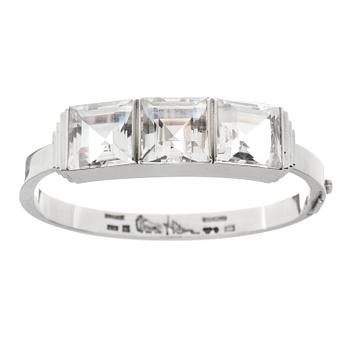 797. A Wiwen Nilsson sterling bangle with three rock crystals, Lund 1948.