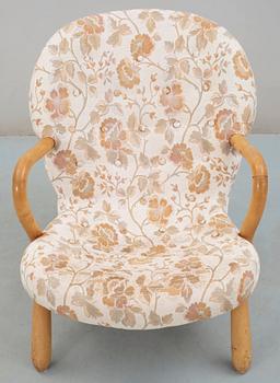 An easy chair attributed to Philip Arctander, Sune Johanssons Möbelfabrik, Sweden  1950's.