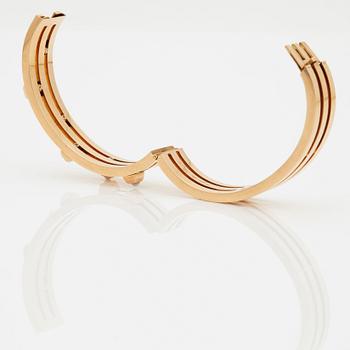 A BRACELET.