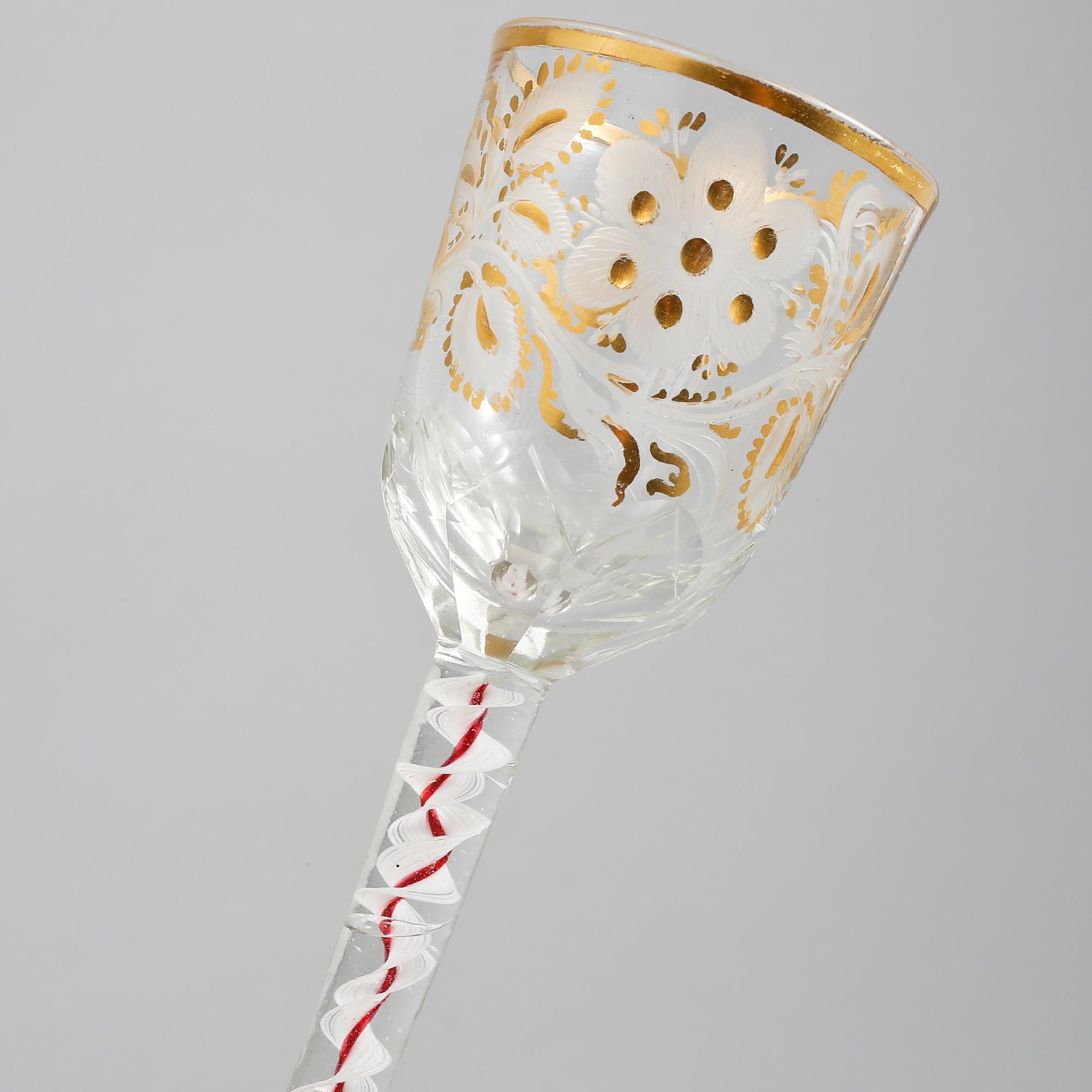 GLAS, ett par, troligen 1700-tal.