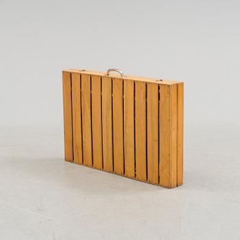 A Swedish 1950´s camping table and four chairs in a wooden box.