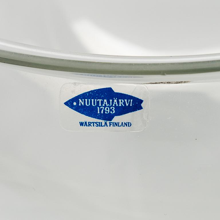 Signe Persson-Melin, A set of 14 bowls 'Boda frost', Boda late 20th century and two glass bowls.