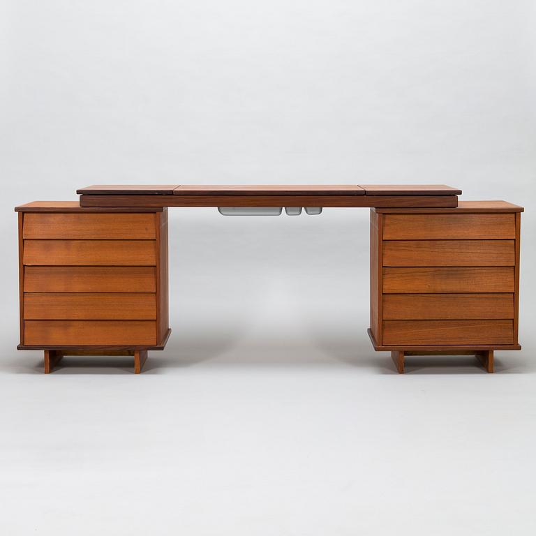 ILMARI TAPIOVAARA, a 1960's writing table/dressing table model 1503, for Asko.