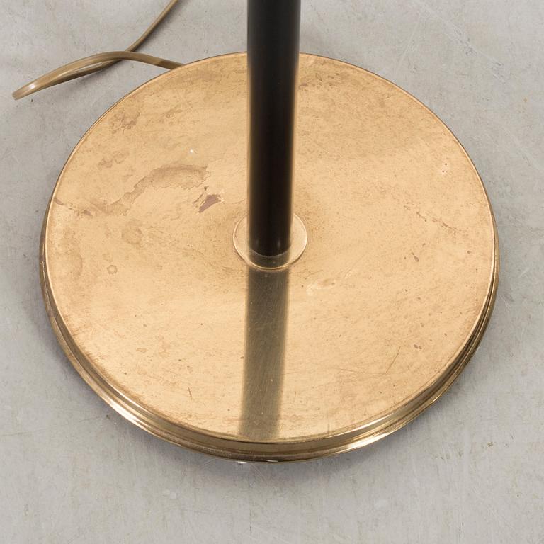 JOSEF FRANK, golvlampa "San Fransisco-lampan""  modellnr 2431 för Firma Svenskt Tenn.