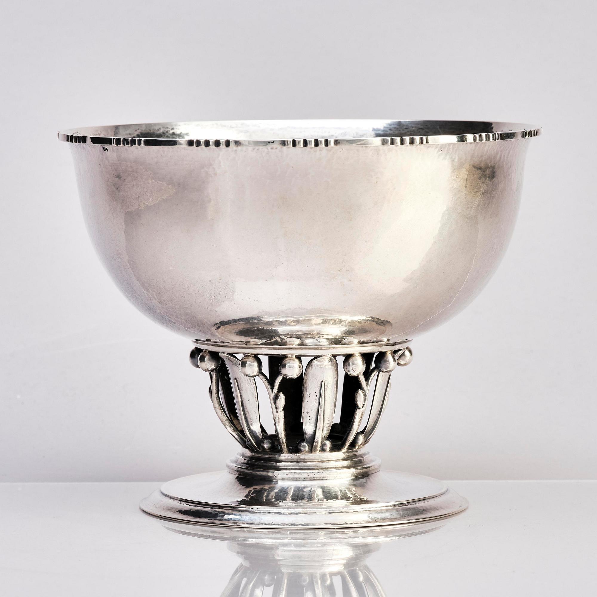 Georg Jensen, a silver bowl, design nr 19A, Copenhagen 1919-1927.