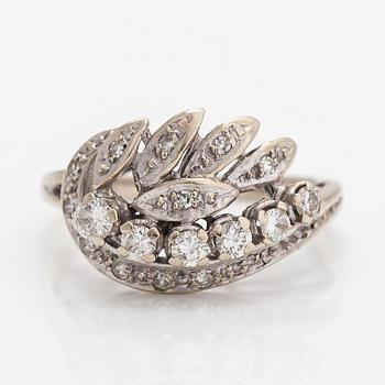 An 18K white gold ring with diamonds ca. 0.30 ct in total. Import marked Kulta Kauris, Helsinki 1974.