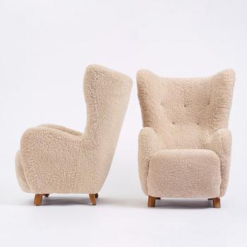 Mogens Lassen, attributed to, a pair of easy chairs, Denmark 1940s.