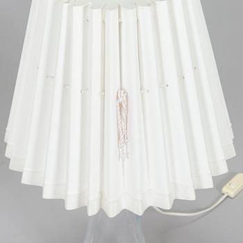 Maire Gullichsen, A pair of 1990s tablelamps for Artek.