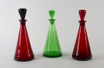 KARAFFER MED PROPP, 3 st, glas, 1900-tal.