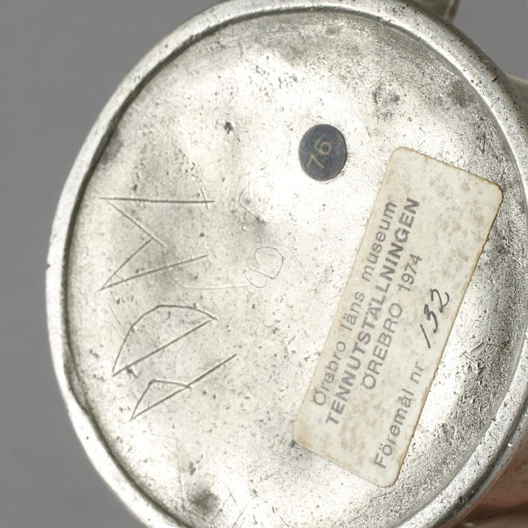 MÅLKÄRL, tenn, Baltzar Rokus, verksam 1743-1788 i Arboga. Kontrollerad 1758.