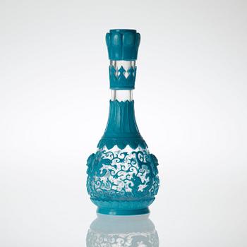 A Chinese turkoise Peking glass vase, inscription to base.