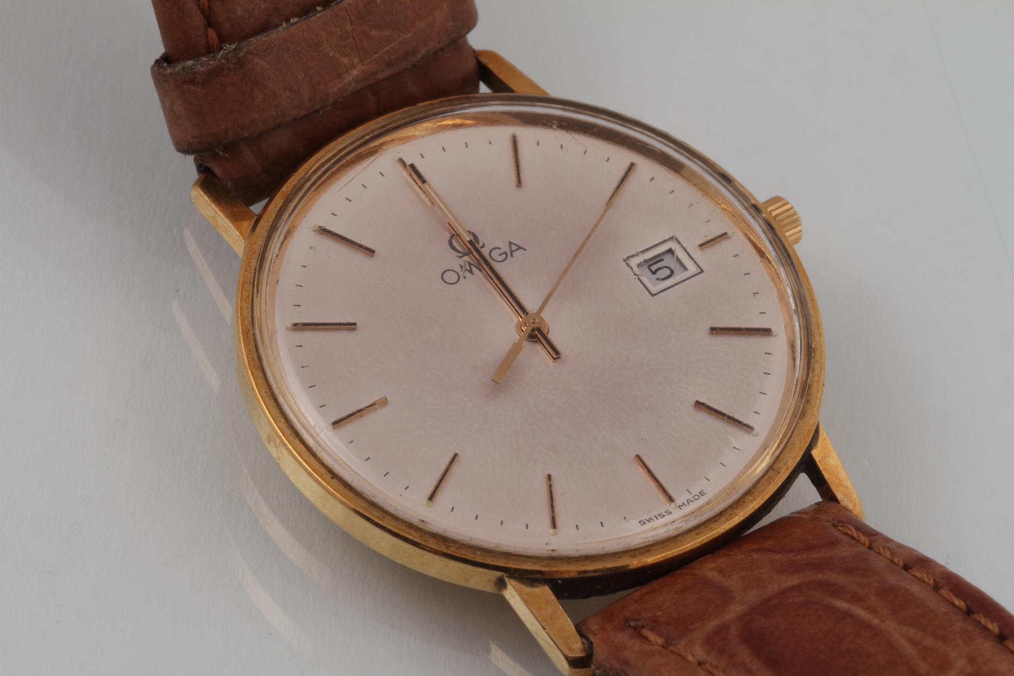 ARMBANDSUR, 18 k guld, Omega. total vikt 30 g.