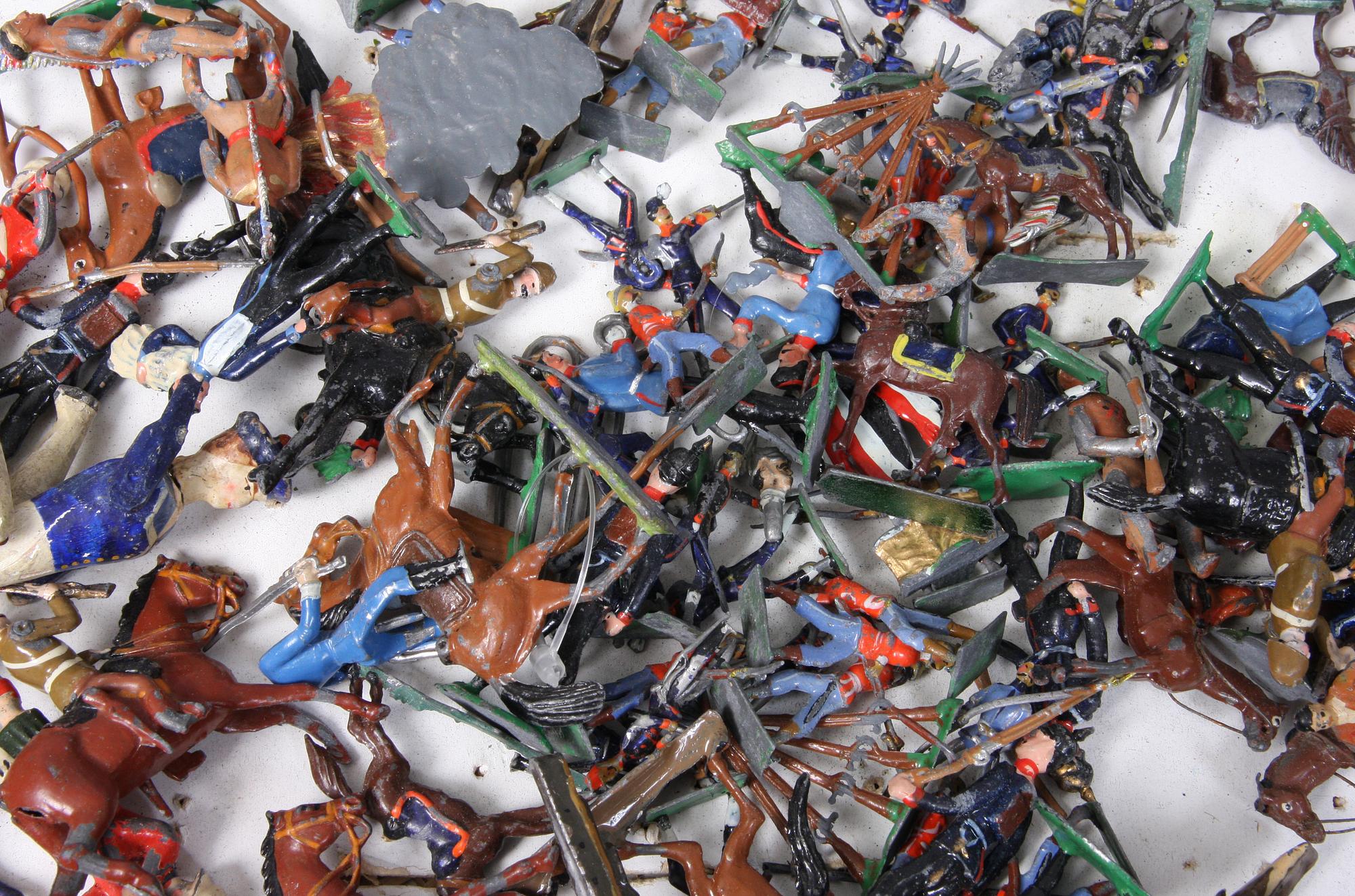 PARTI TENNSOLDATER, ca 150 st, 1900-tal.