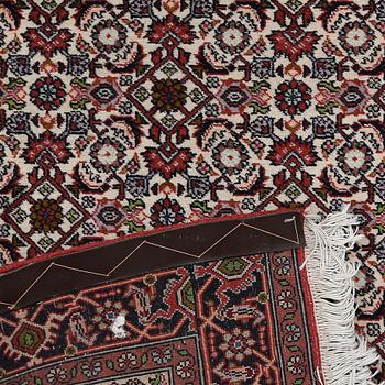 MATTA, orientalisk. Ca 134 x 87 cm.