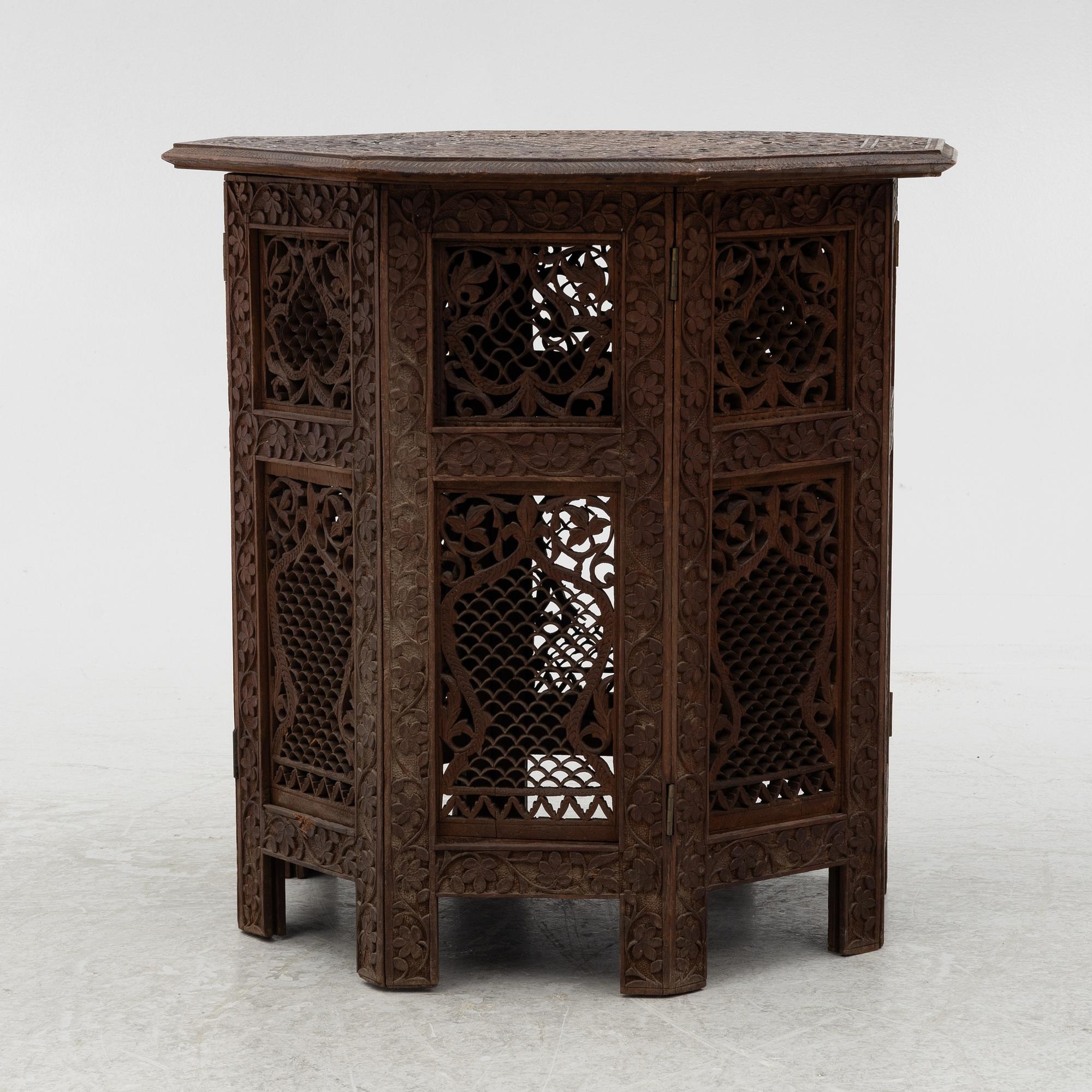 Rökbord, Orientalisk, 1900-tal.