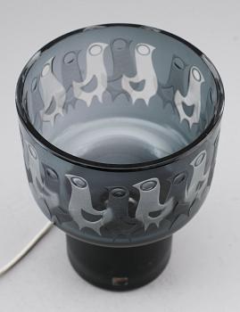 BORDSLAMPA, glas, Ove Sandeberg, Kosta, signerad, 1900-talets andra hälft.