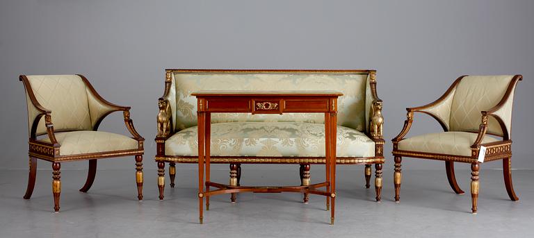 SALONGSGRUPP, 5 delar, sengustaviansk stil, tidigt 1900-tal.