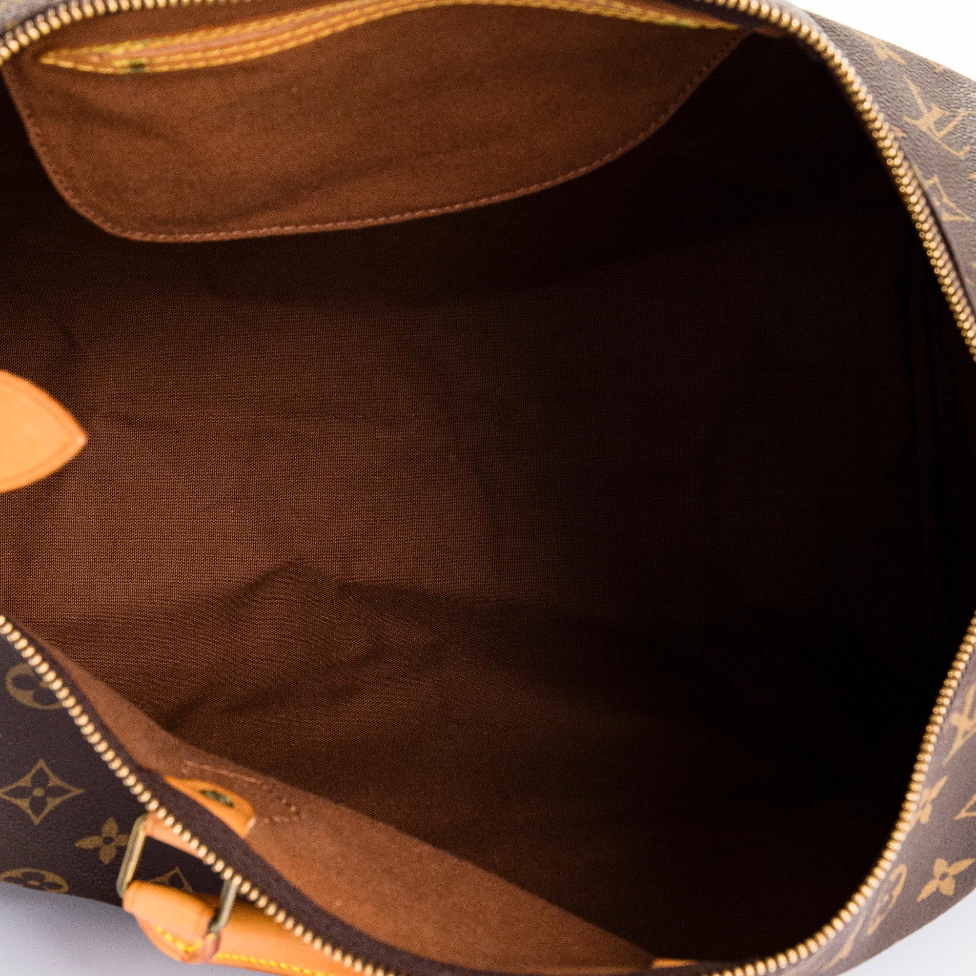 Louis Vuitton, a Monogram Canvas 'Speedy 40' bag.