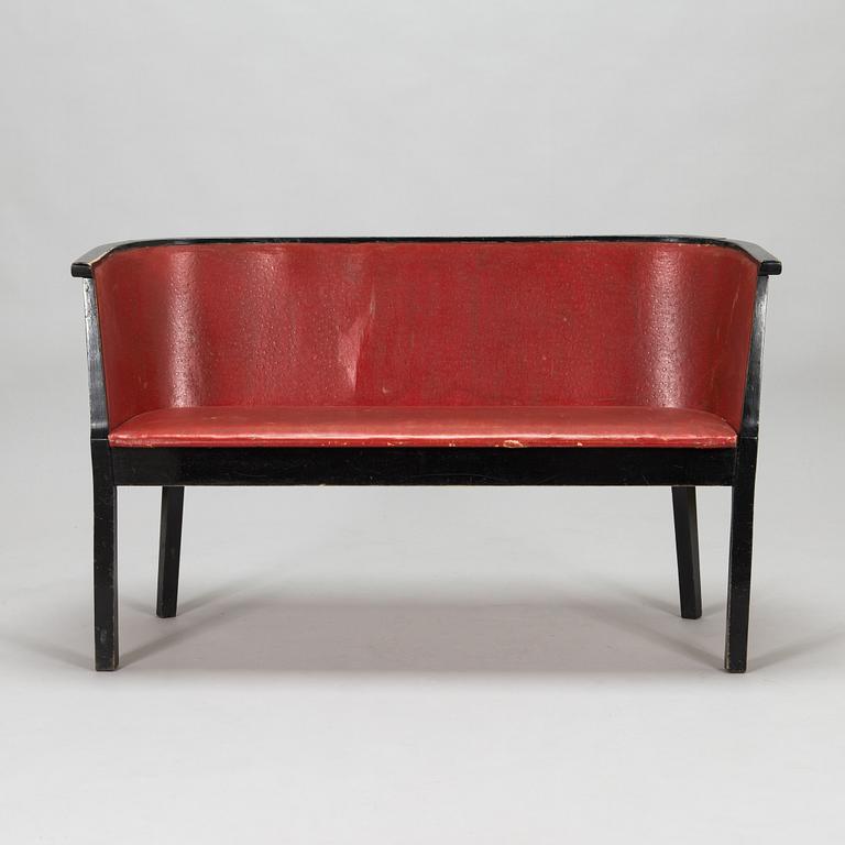 Otto Korhonen, sohvaryhmä, 3 osaa, O.Y. Huonekalu- ja Rakennustyötehdas A.B 1930-luku.